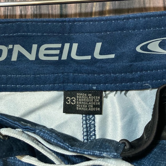 ONEILL Board Swim Surf Trunks - Blue/White/Tan Striped - Men’s Size 33 - Picture 3 of 6